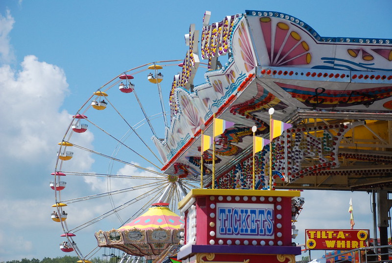 Picture of carnival rides at the New York State Fair in 2008